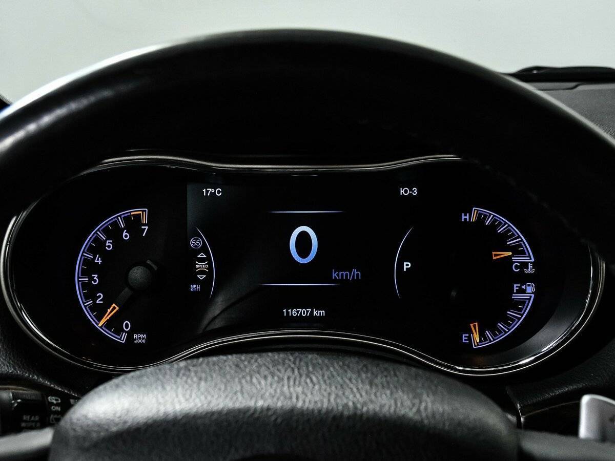 Jeep Grand Cherokee с пробегом — 2014 год. Фото: #9