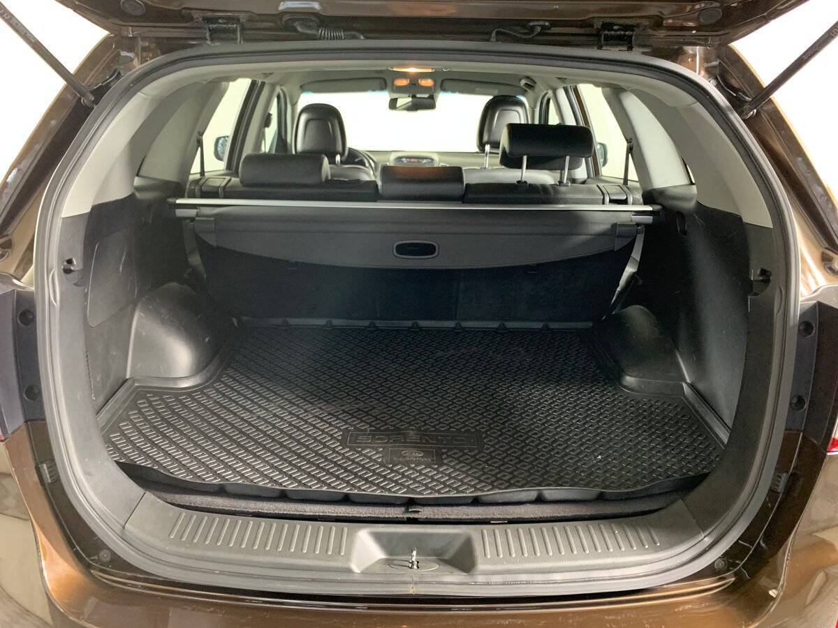 Kia Sorento с пробегом — 2017 год. Фото: #18