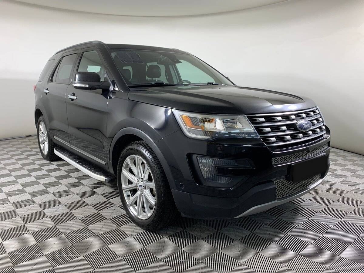 Ford Explorer с пробегом — 2016 год. Фото: #2