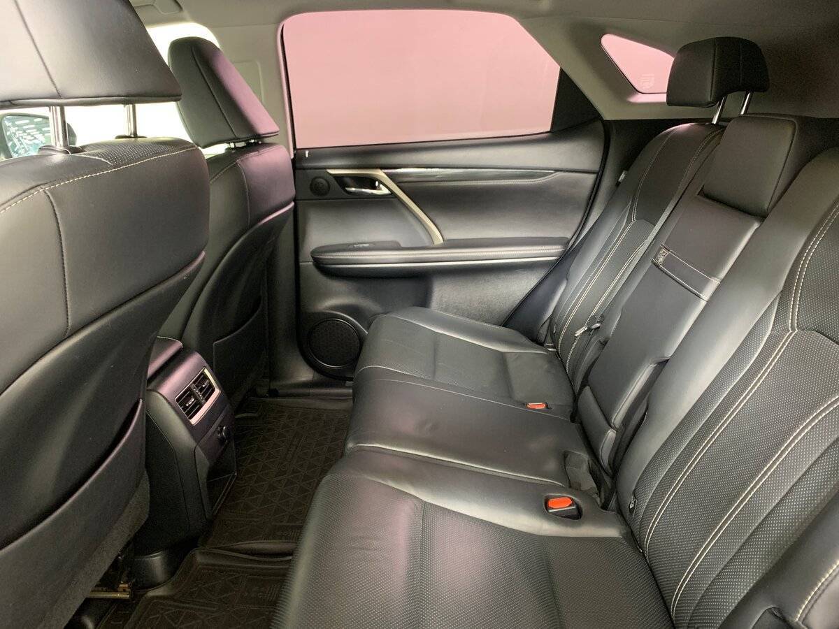 Lexus RX с пробегом — 2016 год. Фото: #17