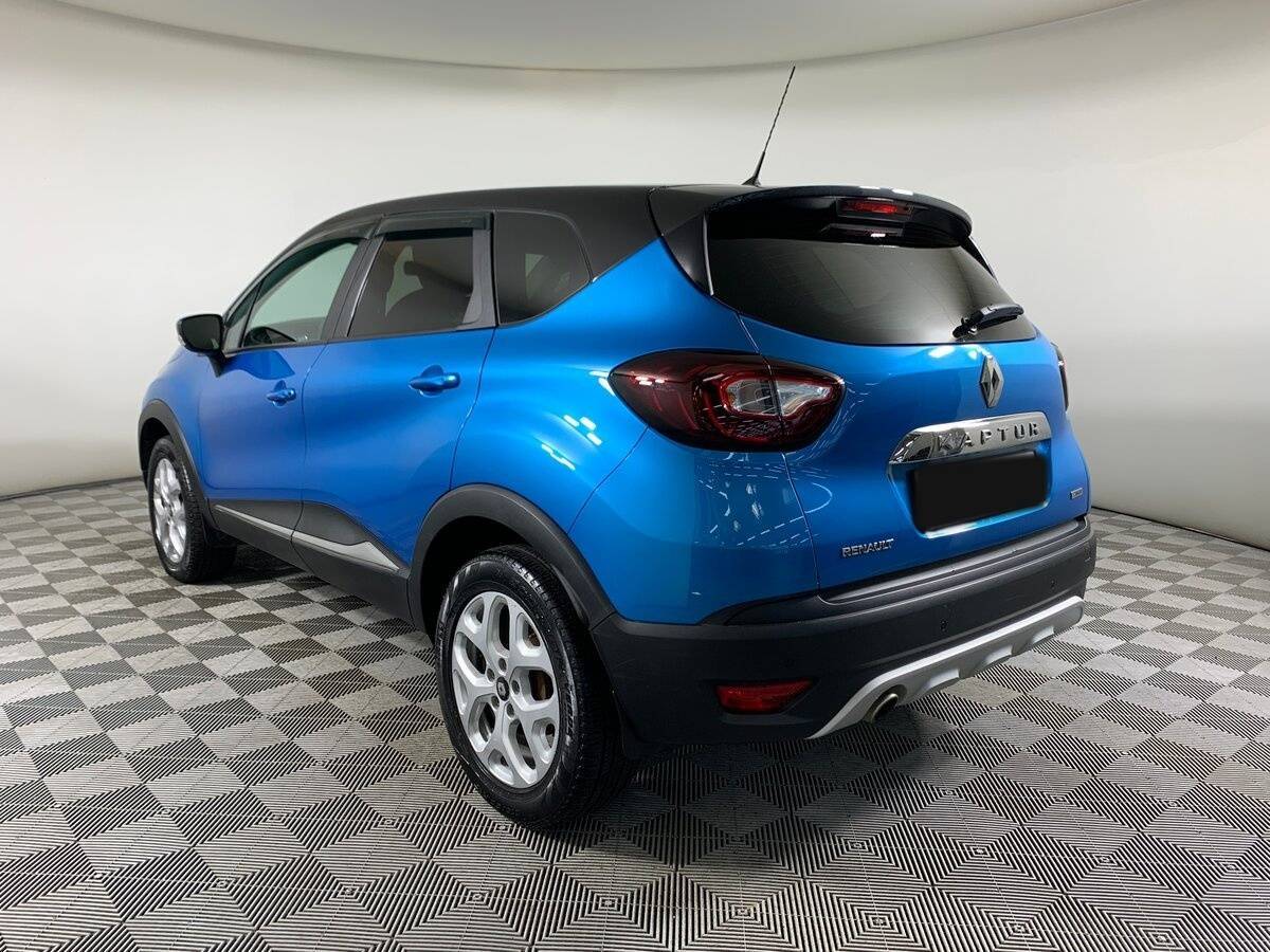 Renault Kaptur с пробегом — 2016 год. Фото: #6