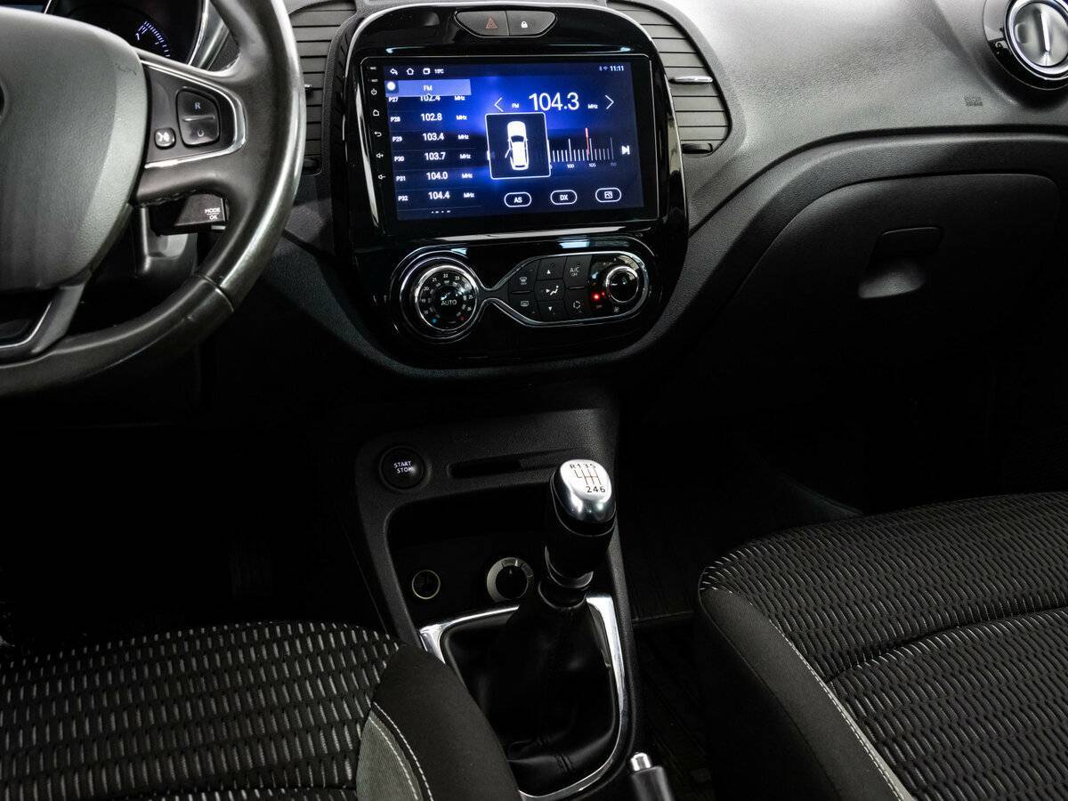 Renault Kaptur с пробегом — 2018 год. Фото: #11