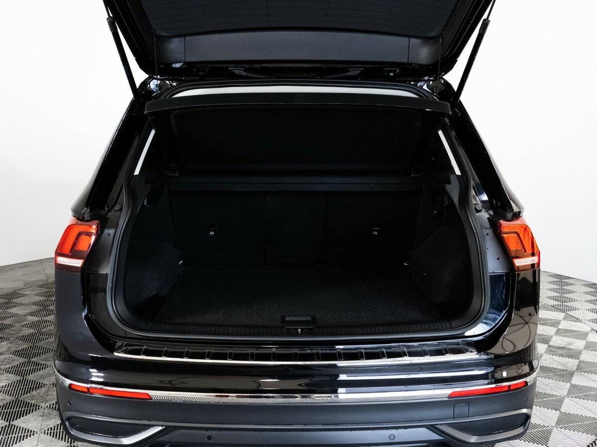 Volkswagen Tiguan с пробегом — 2021 год. Фото: #14