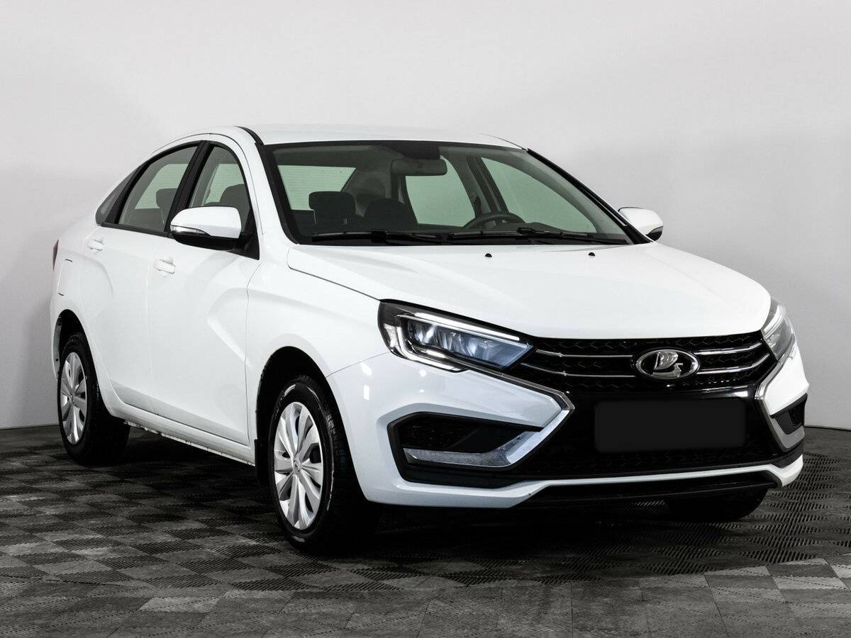 Lada (ВАЗ) Vesta с пробегом — 2024 год. Фото: #2