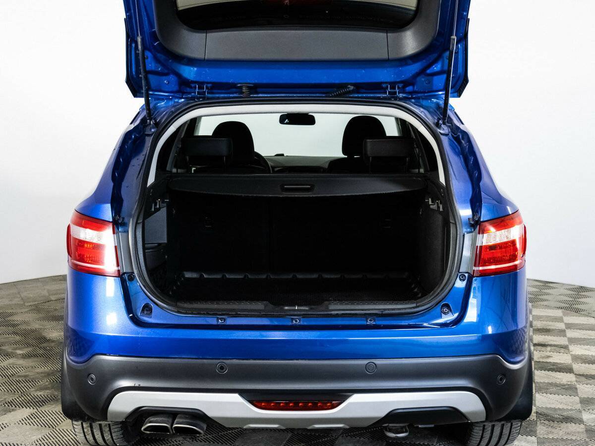 Lada (ВАЗ) Vesta с пробегом — 2021 год. Фото: #19