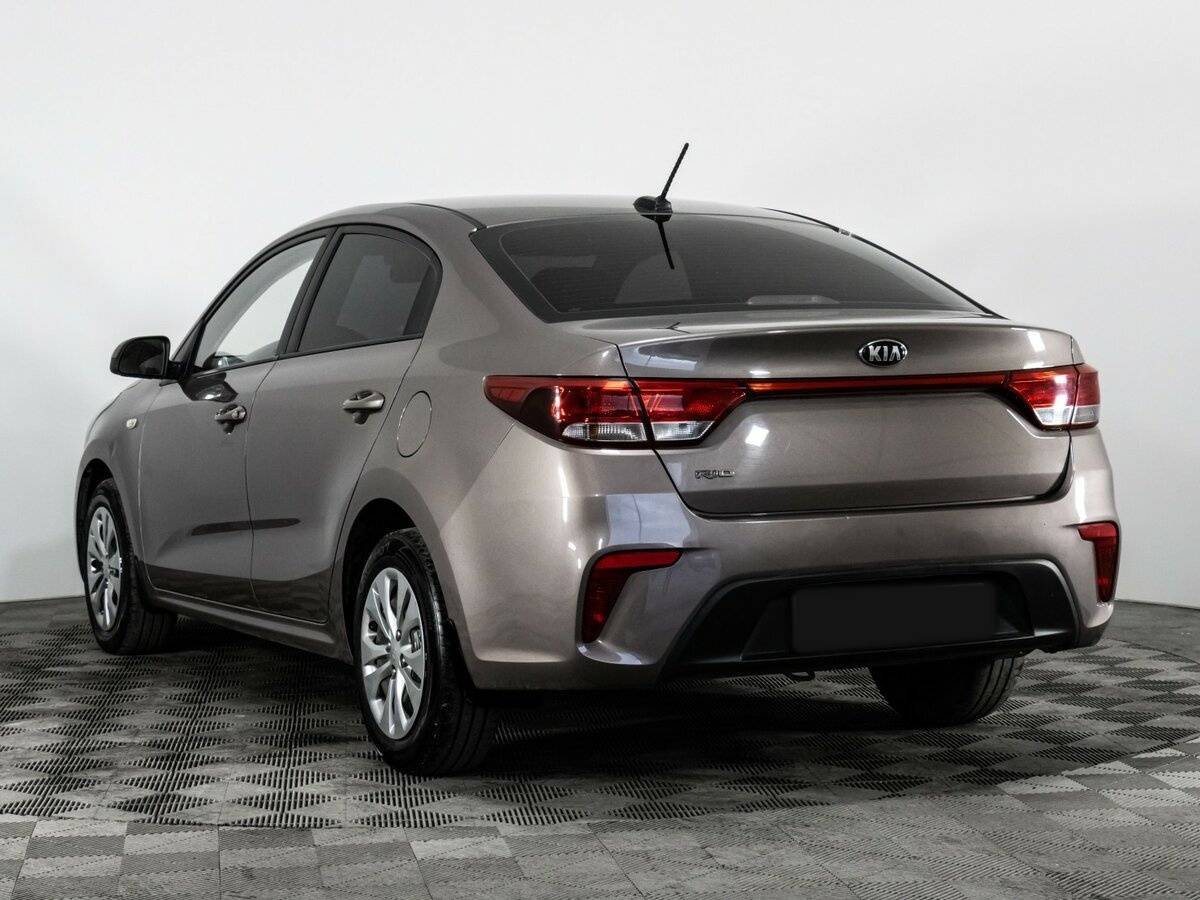 Kia Rio с пробегом — 2018 год. Фото: #6