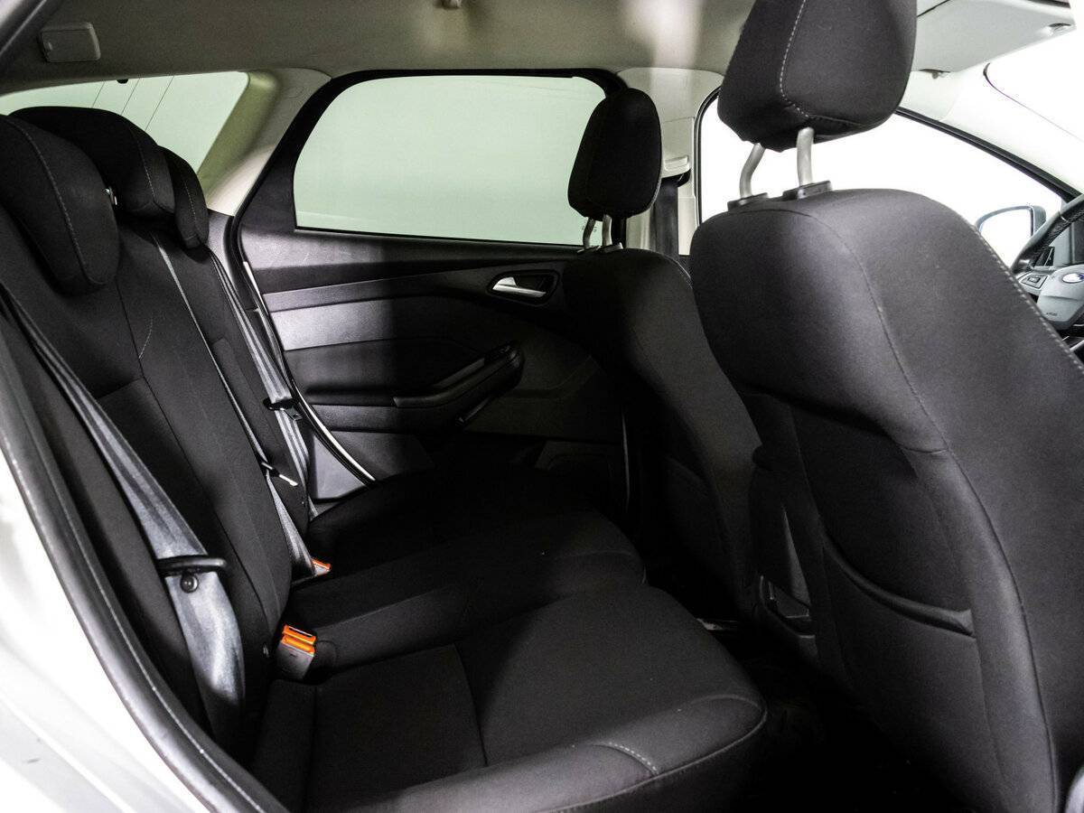 Ford Focus с пробегом — 2015 год. Фото: #12