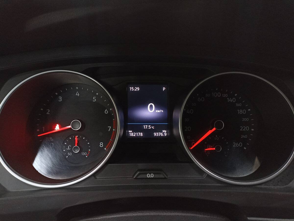 Volkswagen Tiguan с пробегом — 2018 год. Фото: #12