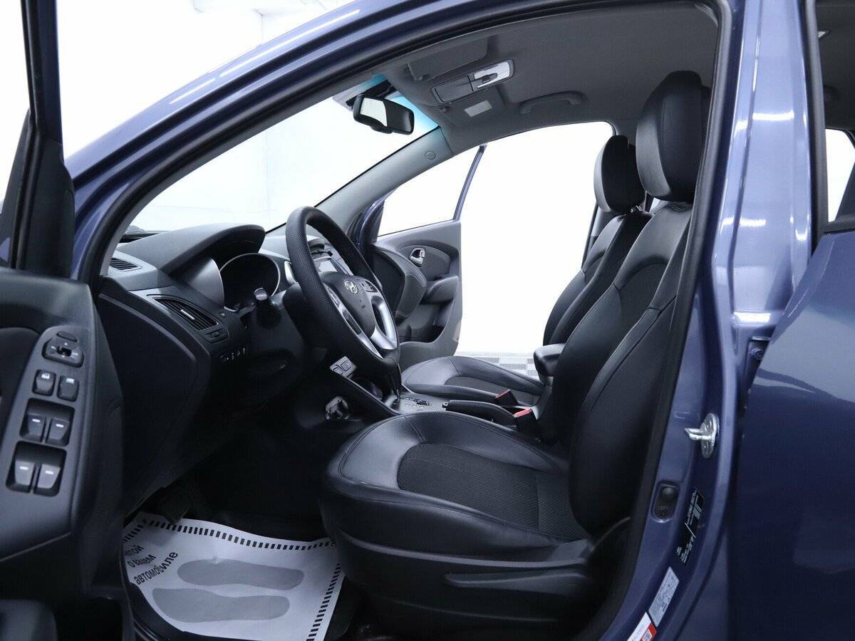 Hyundai ix35 с пробегом — 2012 год. Фото: #6