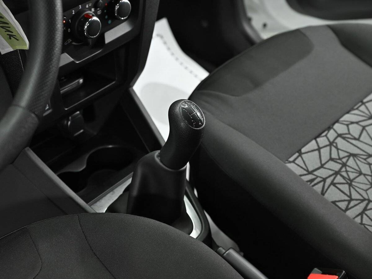 Lada (ВАЗ) XRAY с пробегом — 2018 год. Фото: #8