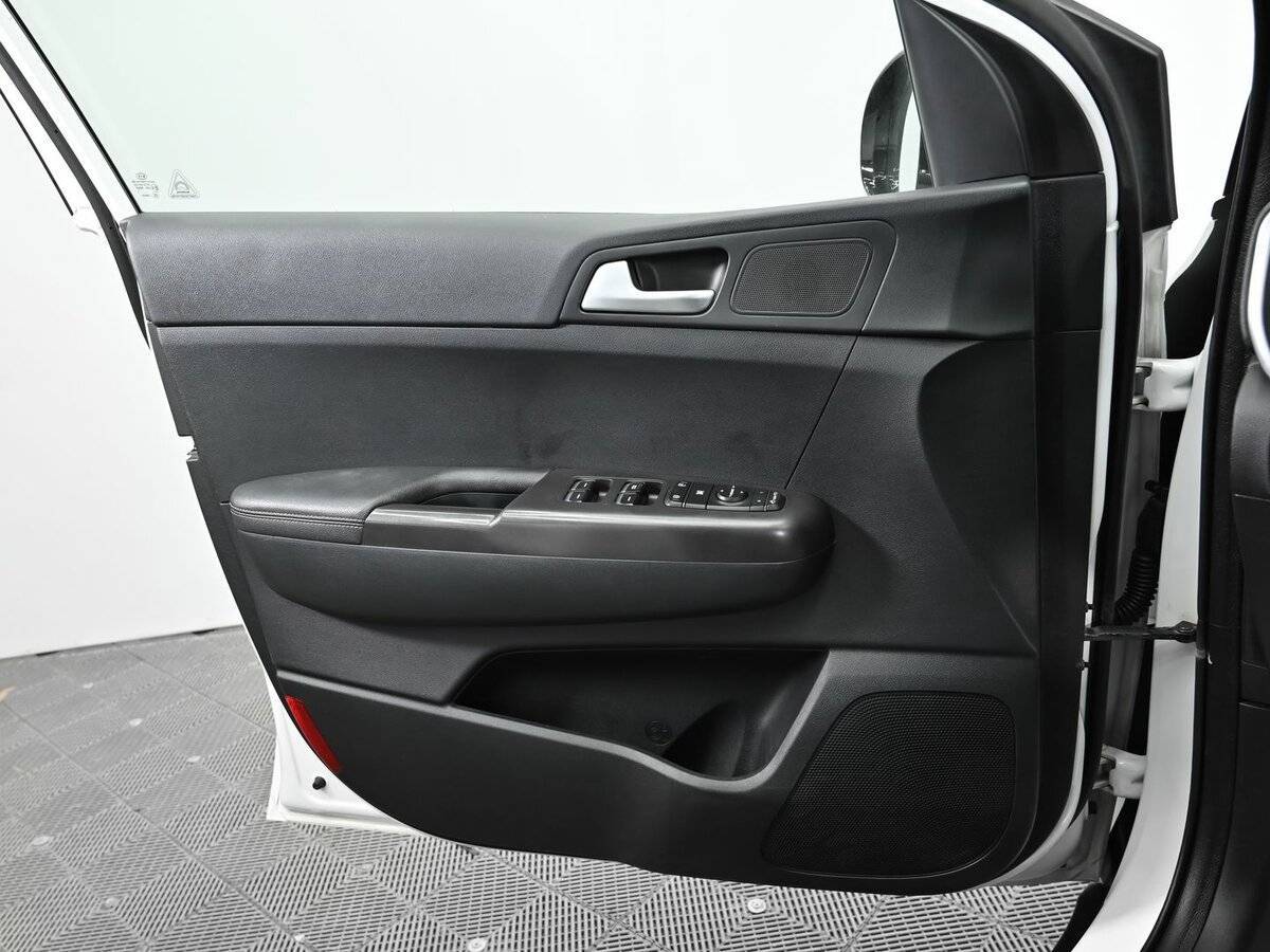 Kia Sportage с пробегом — 2017 год. Фото: #5