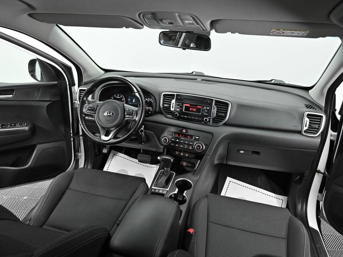 Kia Sportage с пробегом — 2017 год. Фото: #10