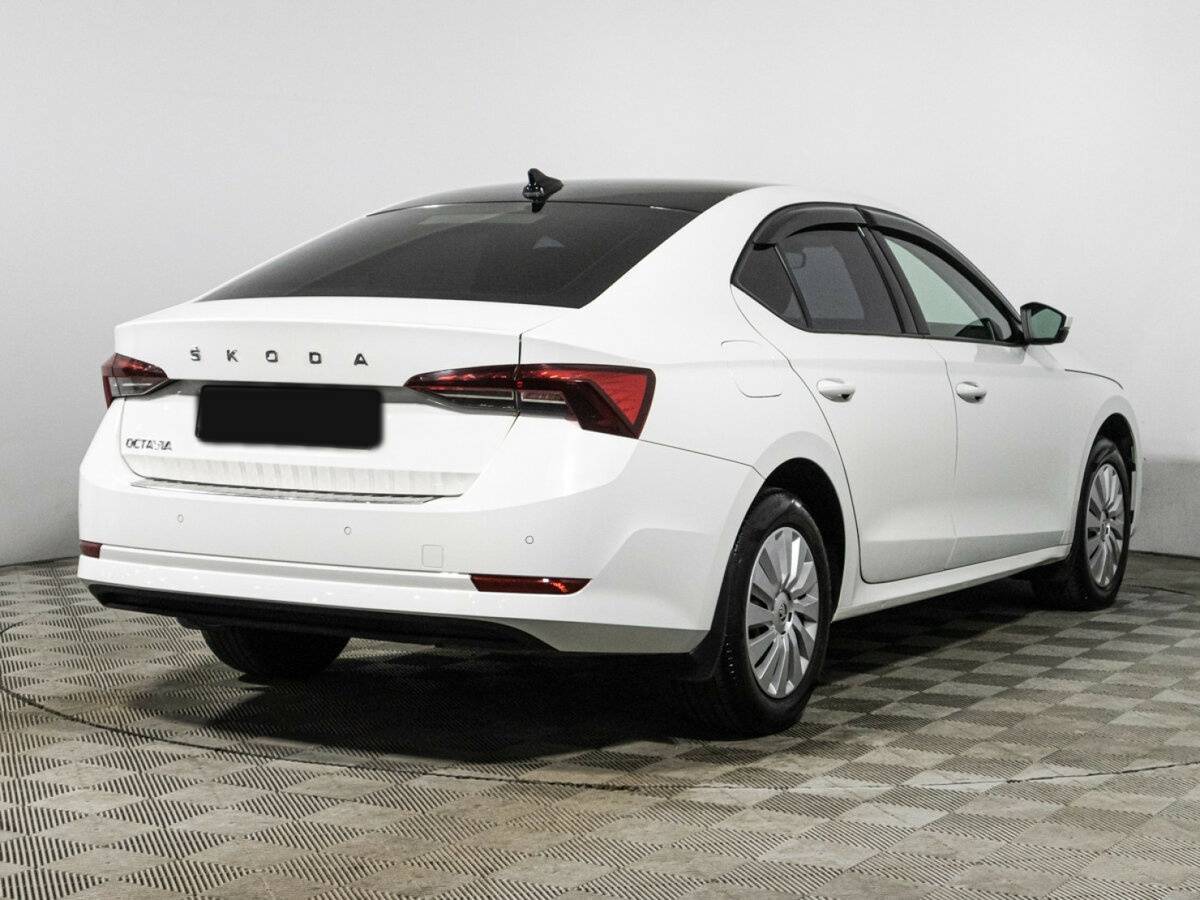Skoda Octavia с пробегом — 2021 год. Фото: #4
