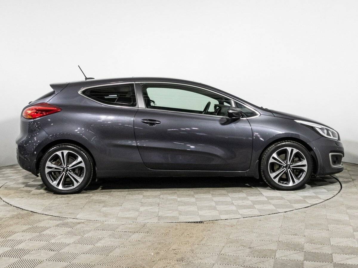 Kia Ceed с пробегом — 2016 год. Фото: #3