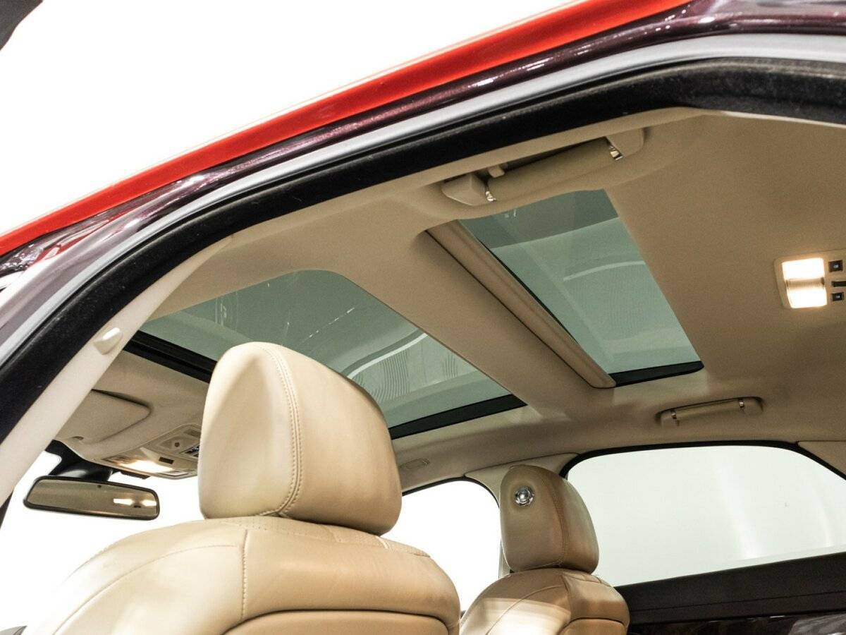 Jaguar XJ с пробегом — 2014 год. Фото: #16