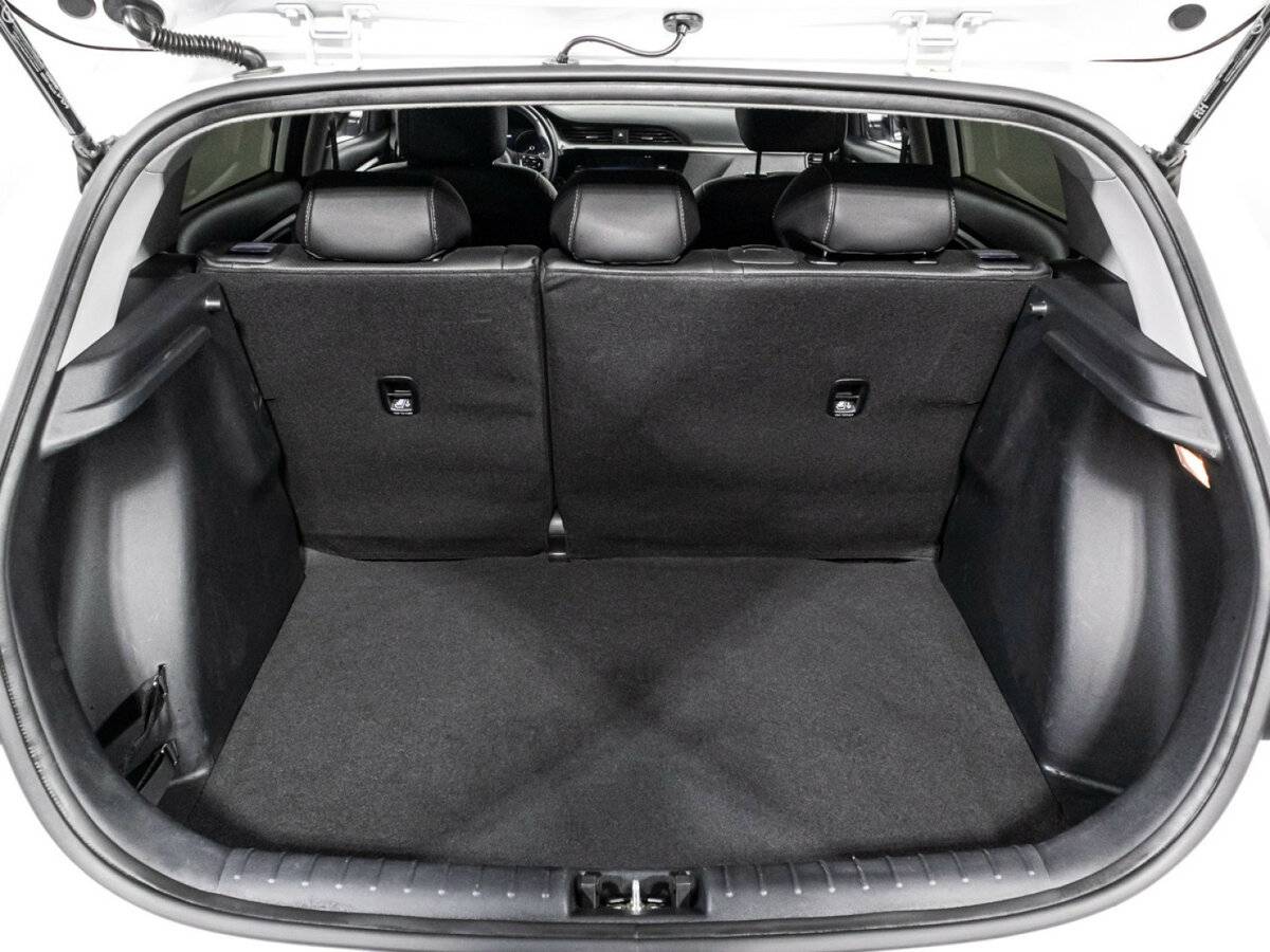 Kia Rio с пробегом — 2021 год. Фото: #14