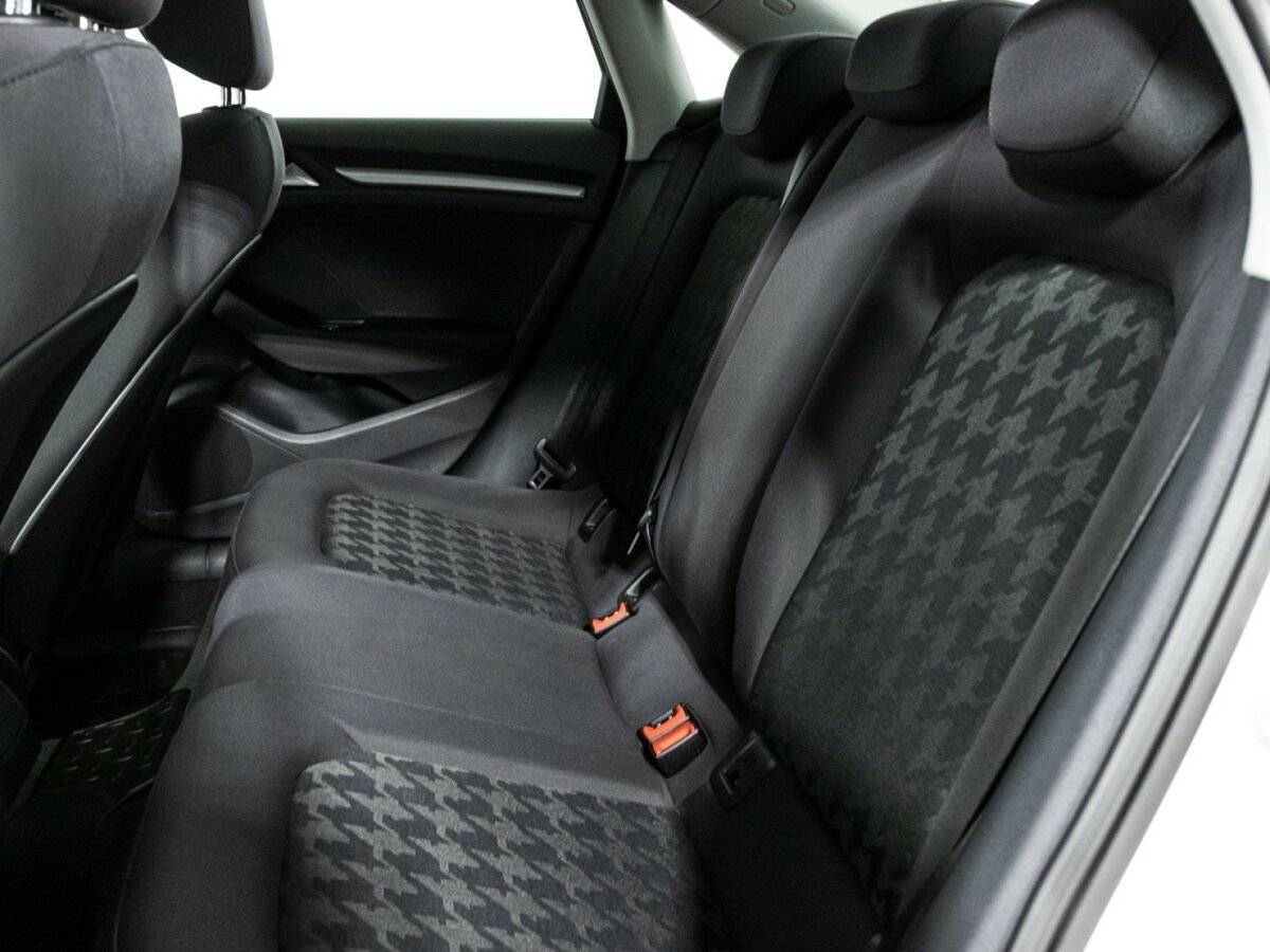 Audi A3 с пробегом — 2015 год. Фото: #9