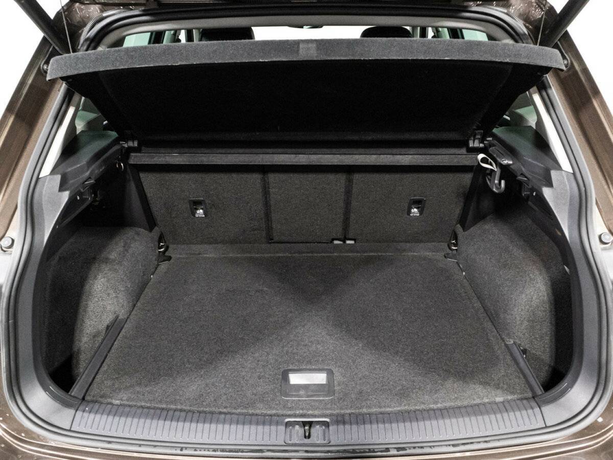 Volkswagen Tiguan с пробегом — 2017 год. Фото: #14