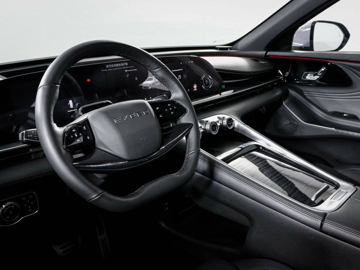 EXEED RX с пробегом — 2024 год. Фото: #13