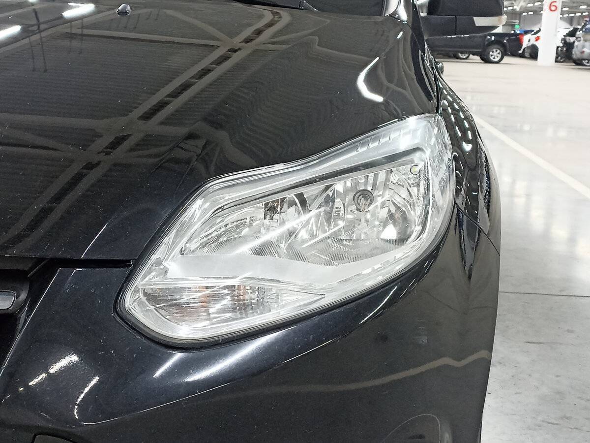 Ford Focus с пробегом — 2013 год. Фото: #16