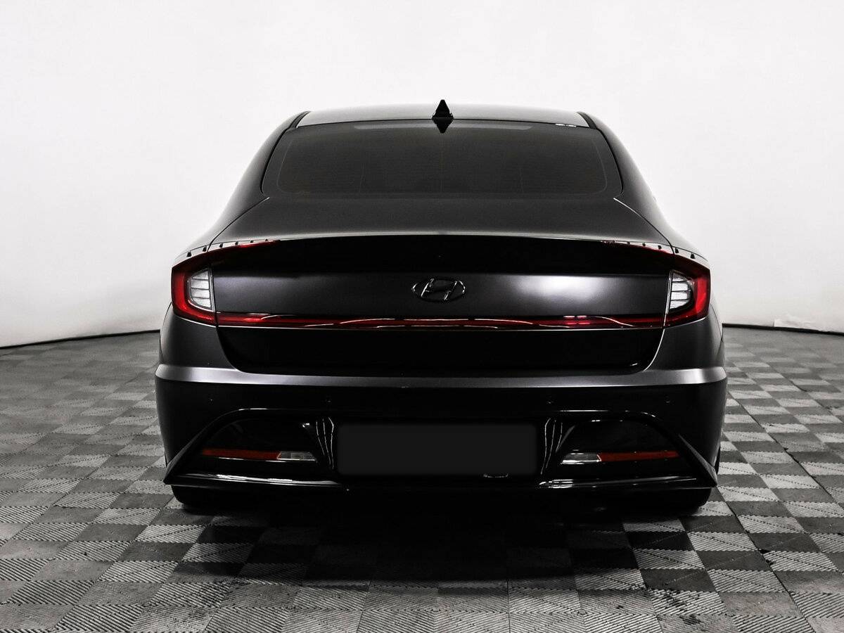 Hyundai Sonata с пробегом — 2021 год. Фото: #5