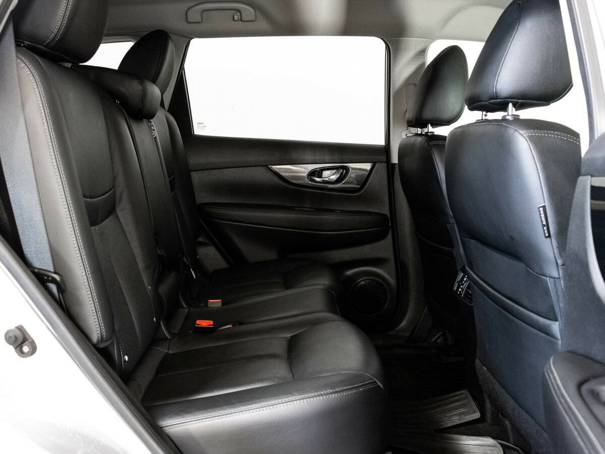 Nissan X-Trail с пробегом — 2016 год. Фото: #16