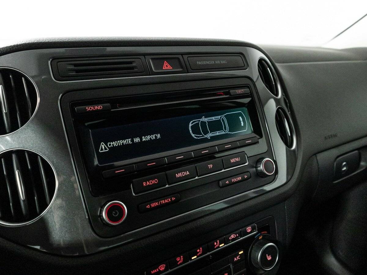 Volkswagen Tiguan с пробегом — 2012 год. Фото: #14