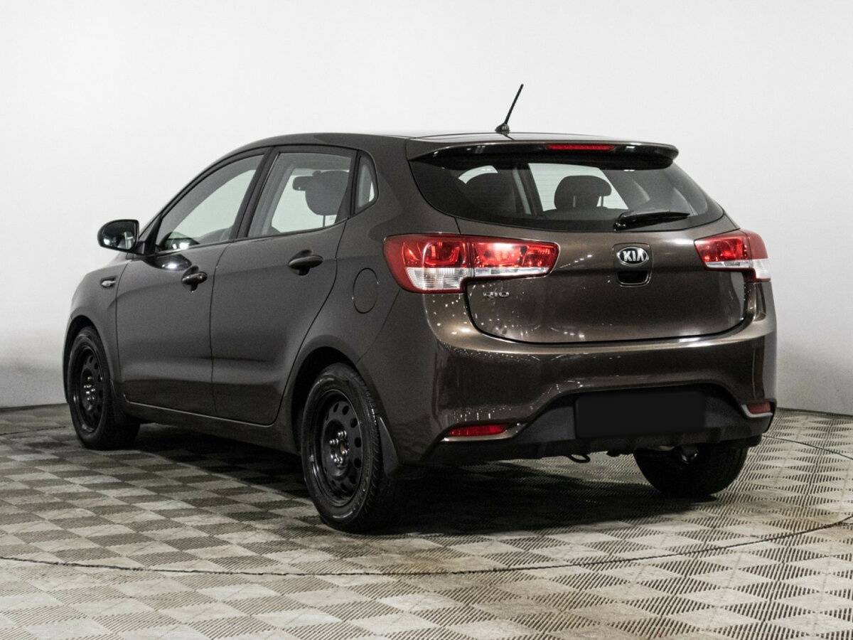 Kia Rio с пробегом — 2016 год. Фото: #6