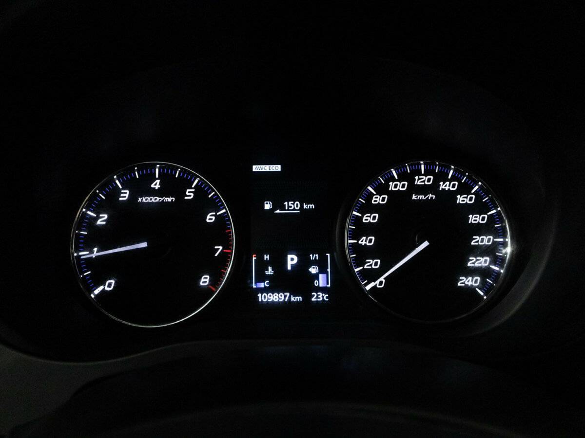 Mitsubishi Outlander с пробегом — 2020 год. Фото: #11