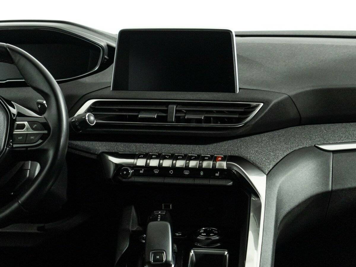 Peugeot 3008 с пробегом — 2017 год. Фото: #13