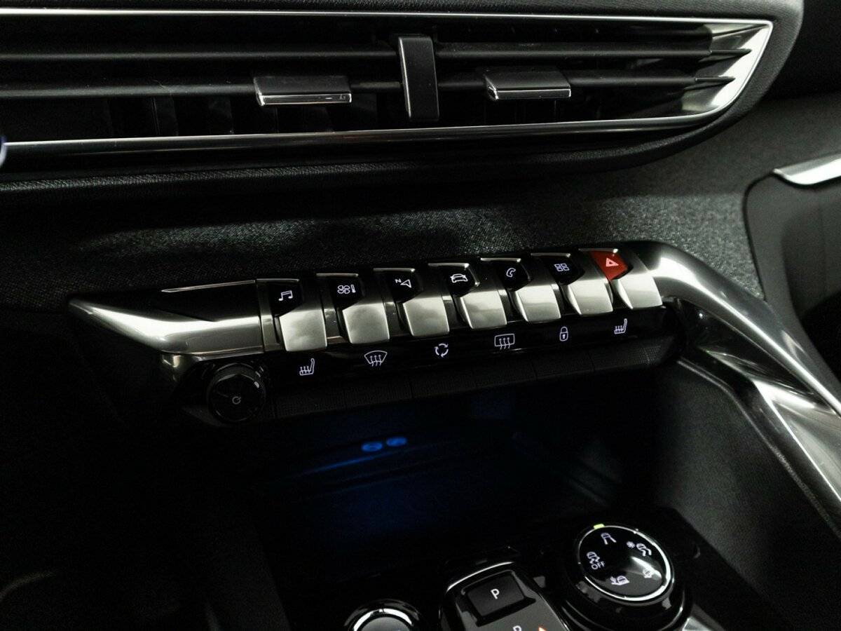 Peugeot 3008 с пробегом — 2017 год. Фото: #17