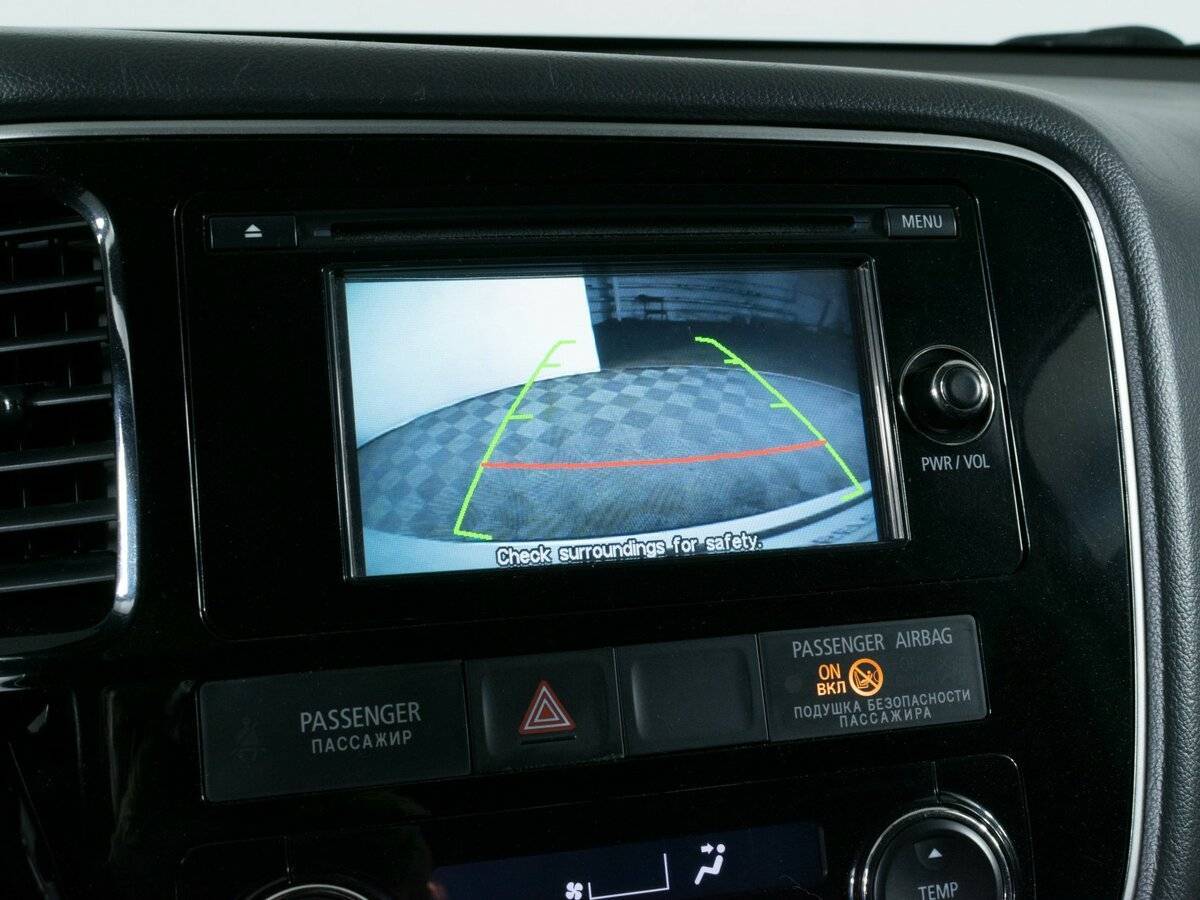 Mitsubishi Outlander с пробегом — 2016 год. Фото: #17