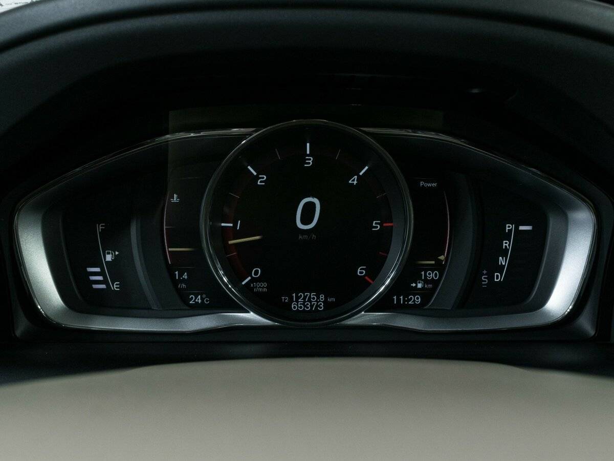 Volvo XC60 с пробегом — 2016 год. Фото: #13