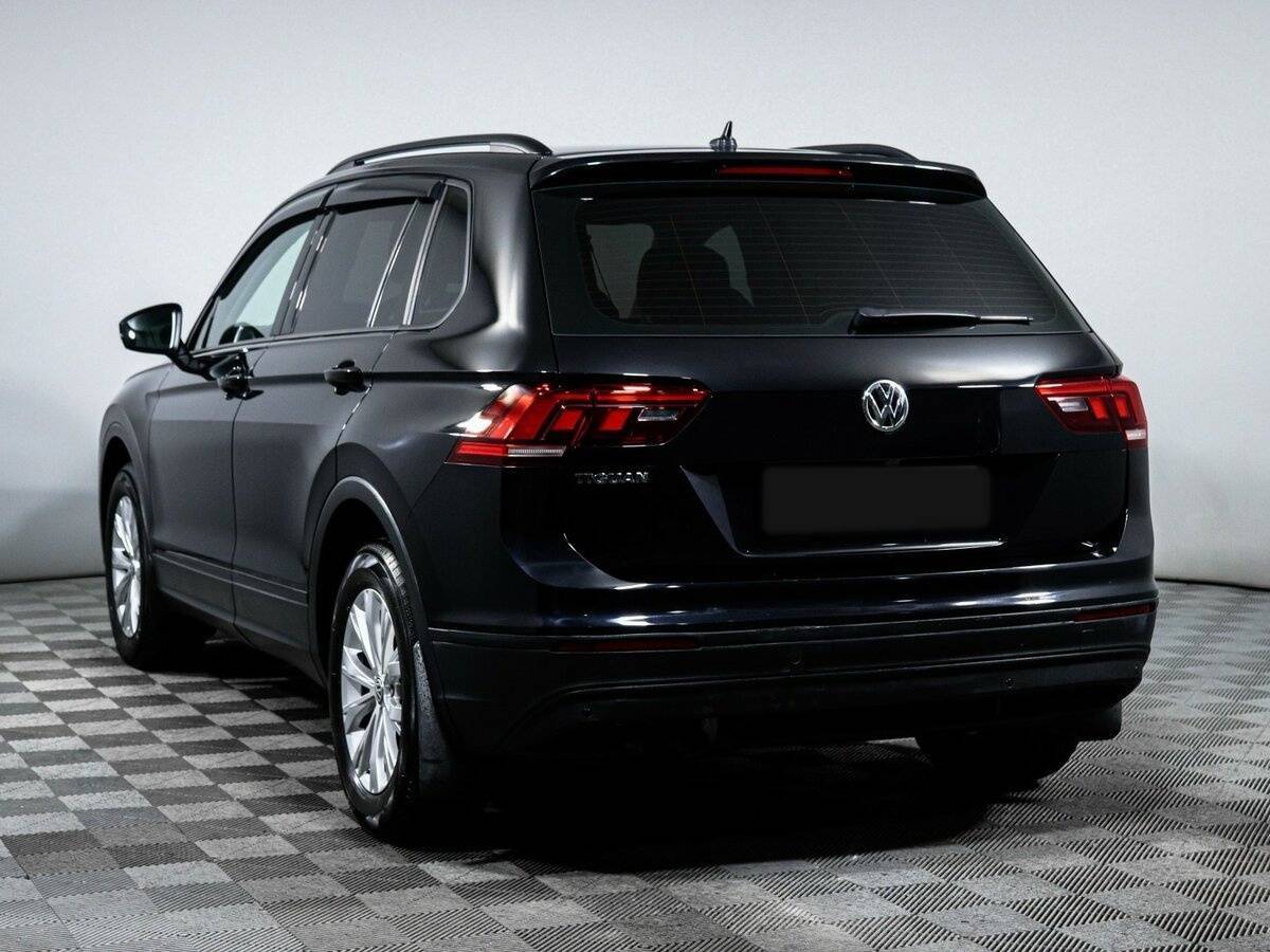 Volkswagen Tiguan с пробегом — 2020 год. Фото: #6