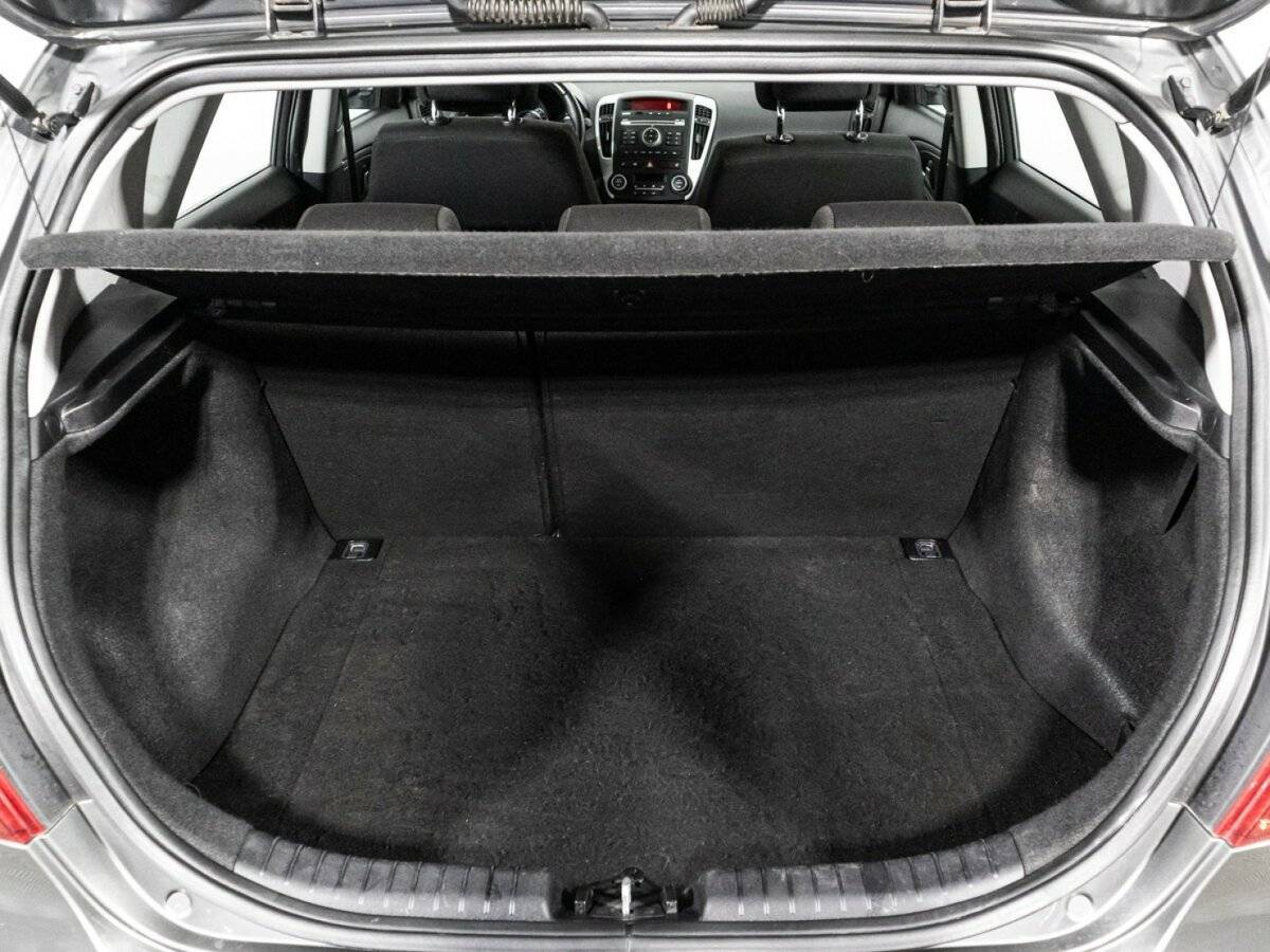 Kia Ceed с пробегом — 2012 год. Фото: #14