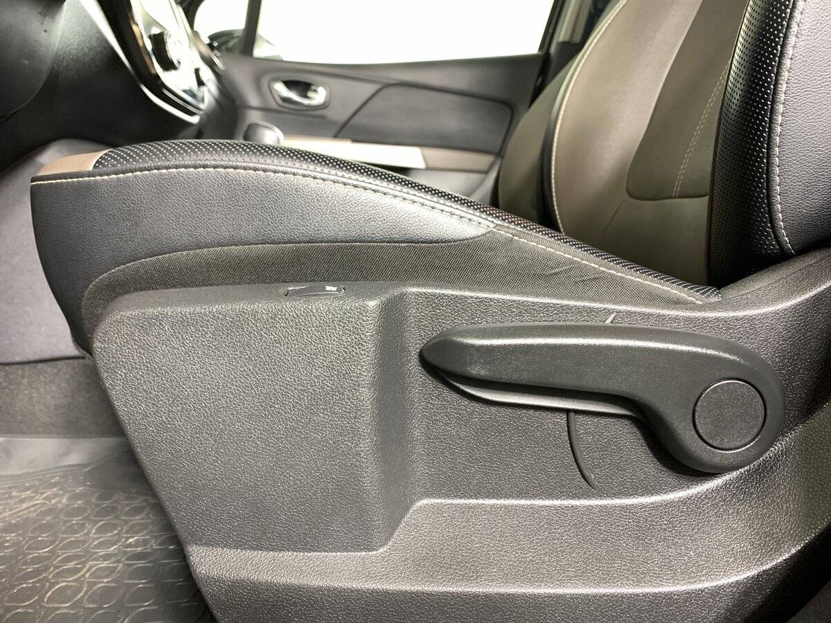 Renault Kaptur с пробегом — 2018 год. Фото: #15