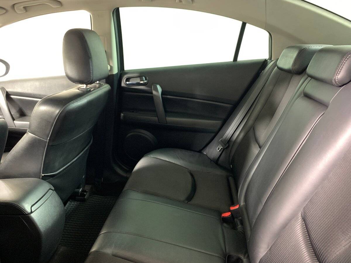 Mazda 6 с пробегом — 2012 год. Фото: #17