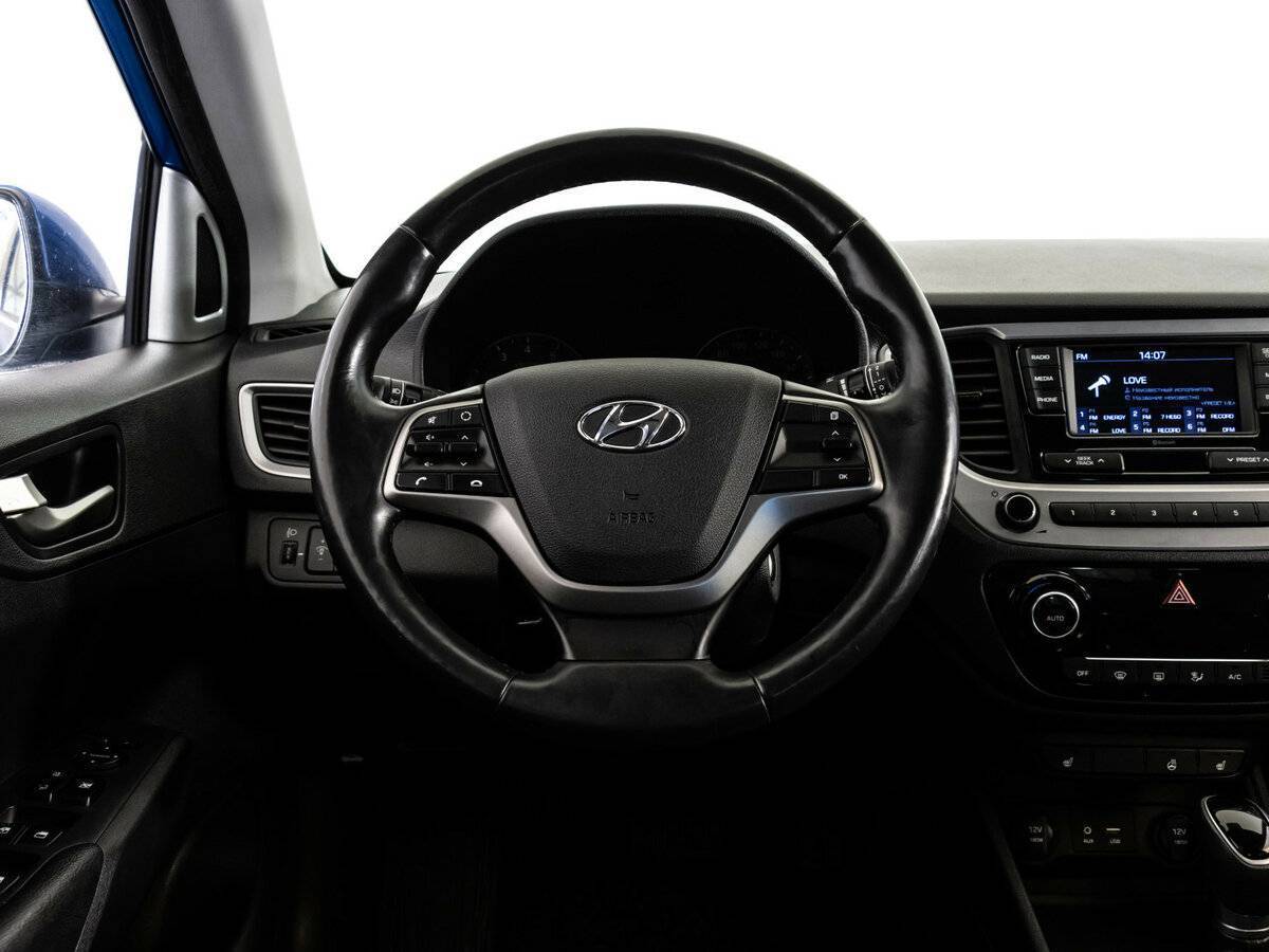 Hyundai Solaris с пробегом — 2018 год. Фото: #10