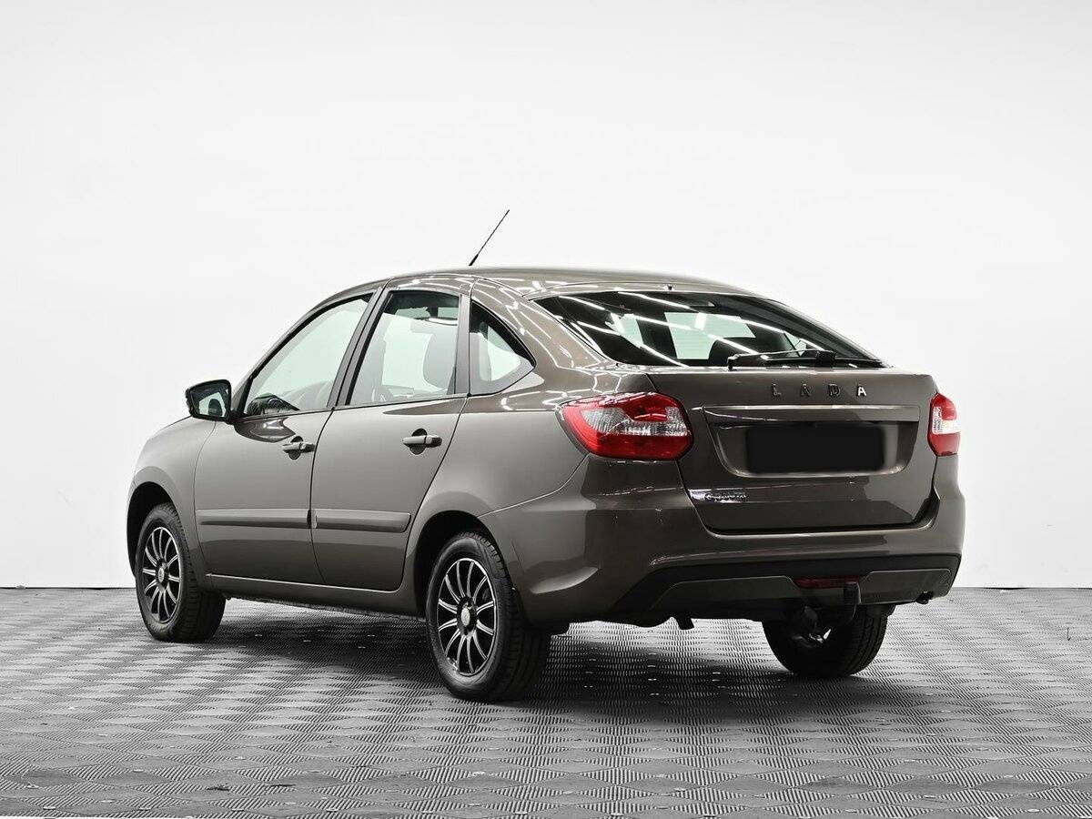 Lada (ВАЗ) Granta с пробегом — 2019 год. Фото: #2