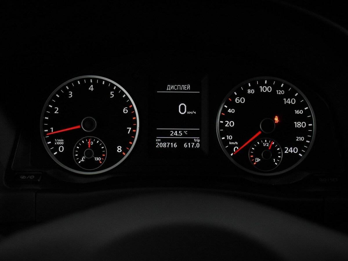 Volkswagen Tiguan с пробегом — 2013 год. Фото: #16