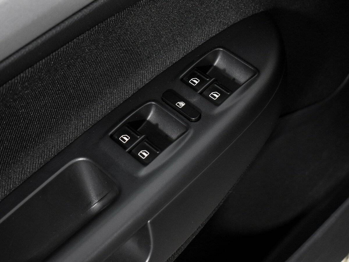 Skoda Octavia с пробегом — 2013 год. Фото: #9