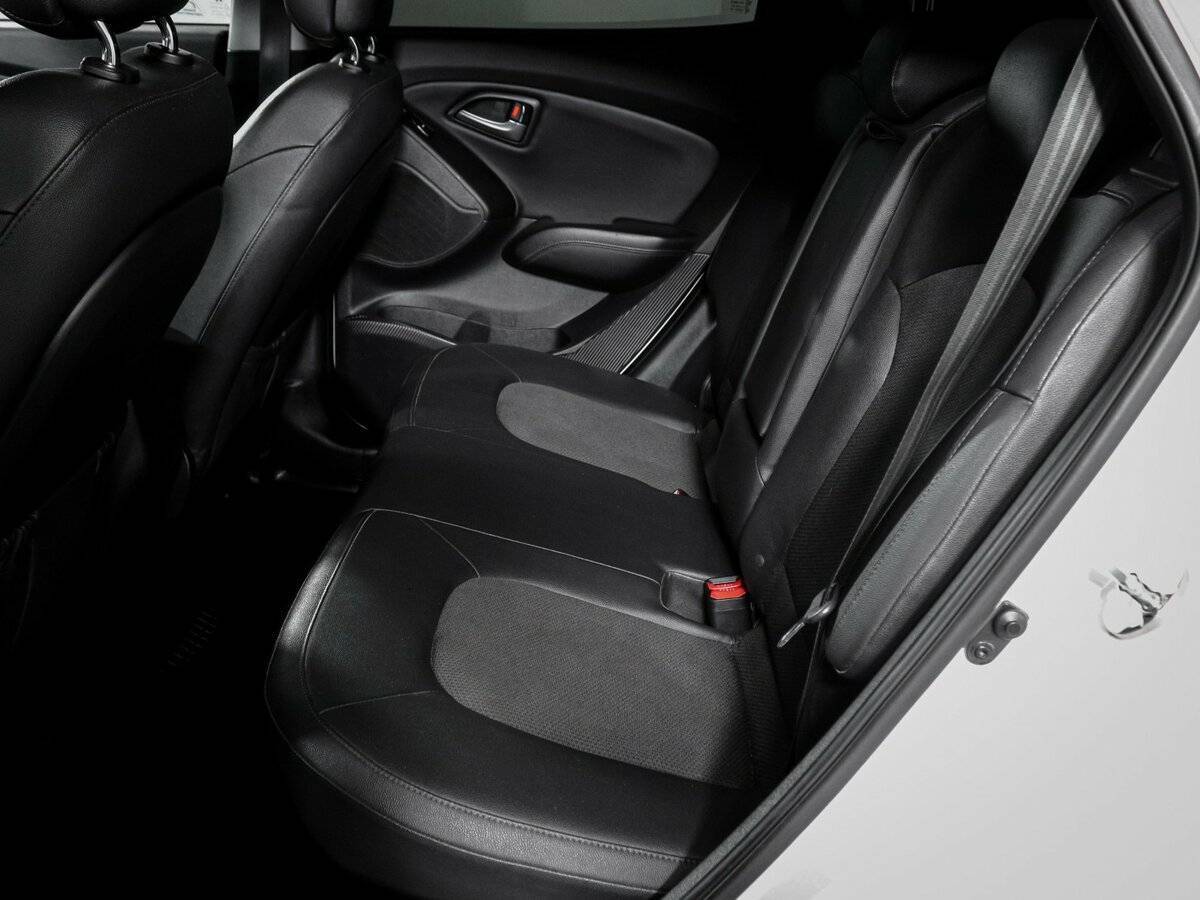 Hyundai ix35 с пробегом — 2014 год. Фото: #9