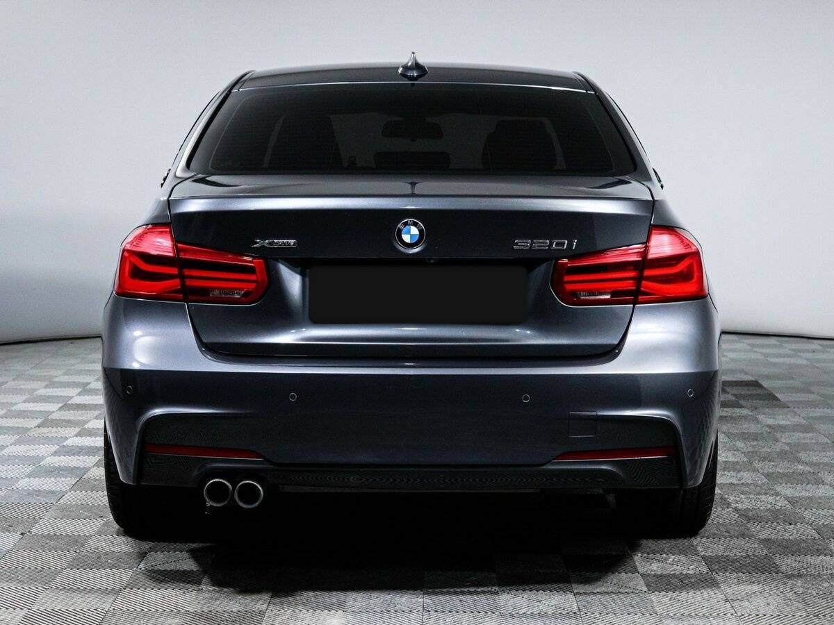 BMW 3 серии с пробегом — 2017 год. Фото: #5