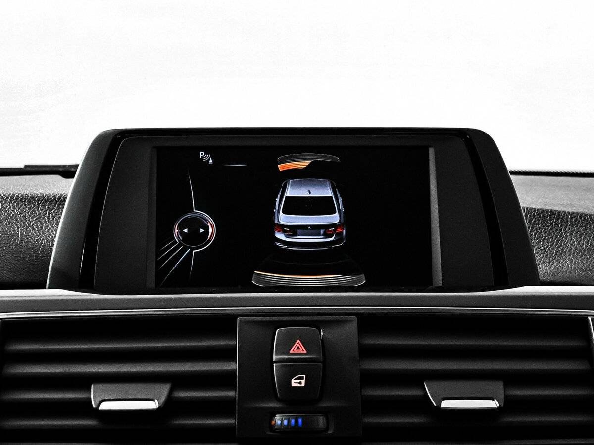 BMW 3 серии с пробегом — 2016 год. Фото: #19