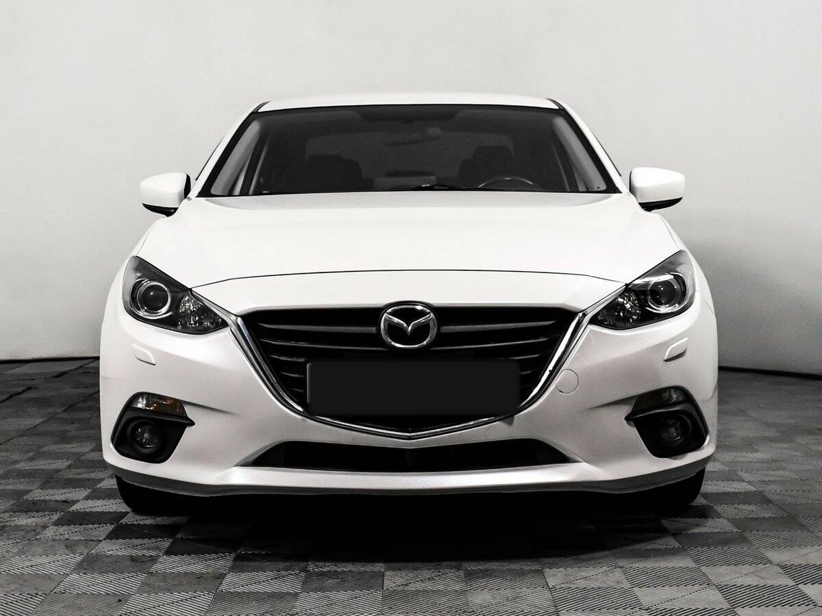 Mazda 3 с пробегом — 2014 год. Фото: #1