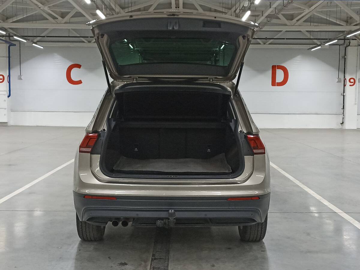 Volkswagen Tiguan с пробегом — 2017 год. Фото: #9