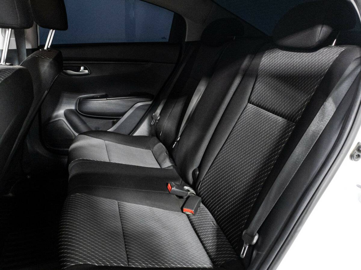 Kia Rio с пробегом — 2019 год. Фото: #9