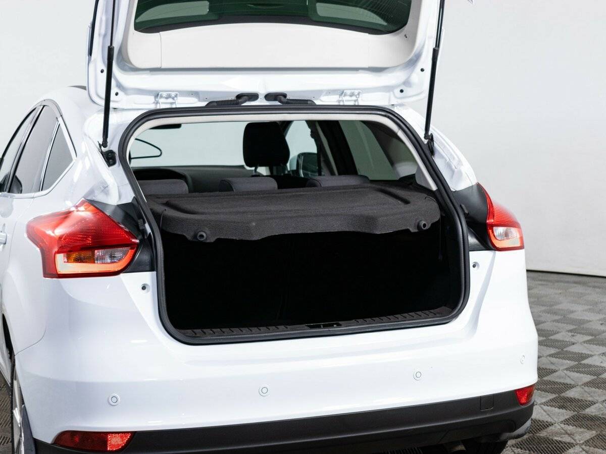 Ford Focus с пробегом — 2015 год. Фото: #8