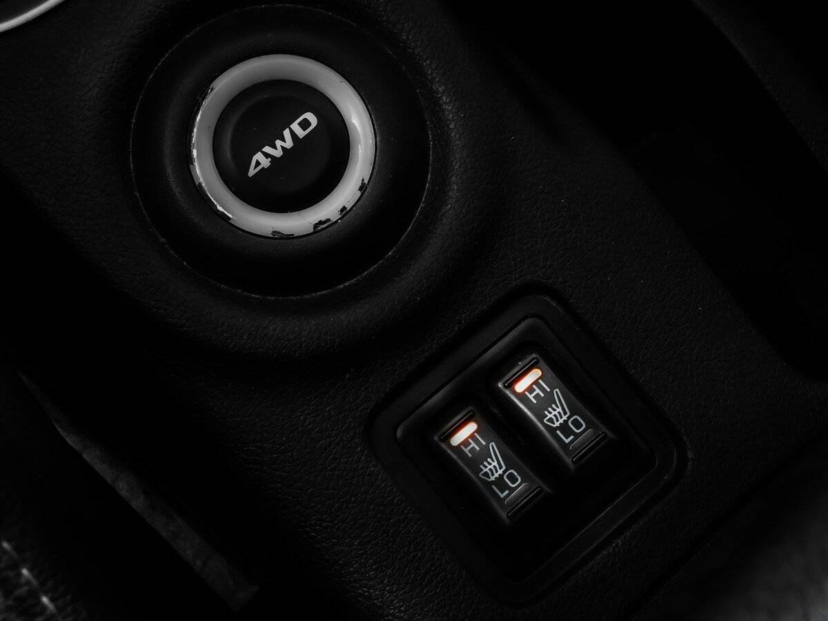 Mitsubishi Outlander с пробегом — 2015 год. Фото: #15