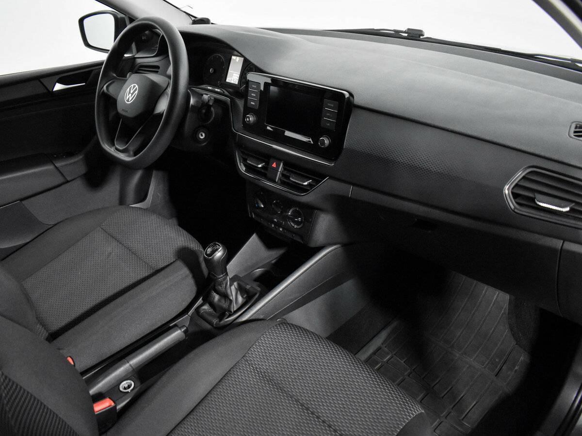 Volkswagen Polo с пробегом — 2021 год. Фото: #11